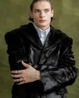 Меховой пиджак 