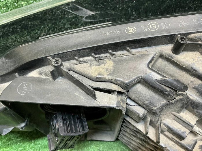Битая Фара правая Audi A7 2 4K8 (2018-н.в.) Matrix