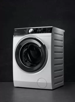 Стиральная машина с сушкой AEG LWR75965O