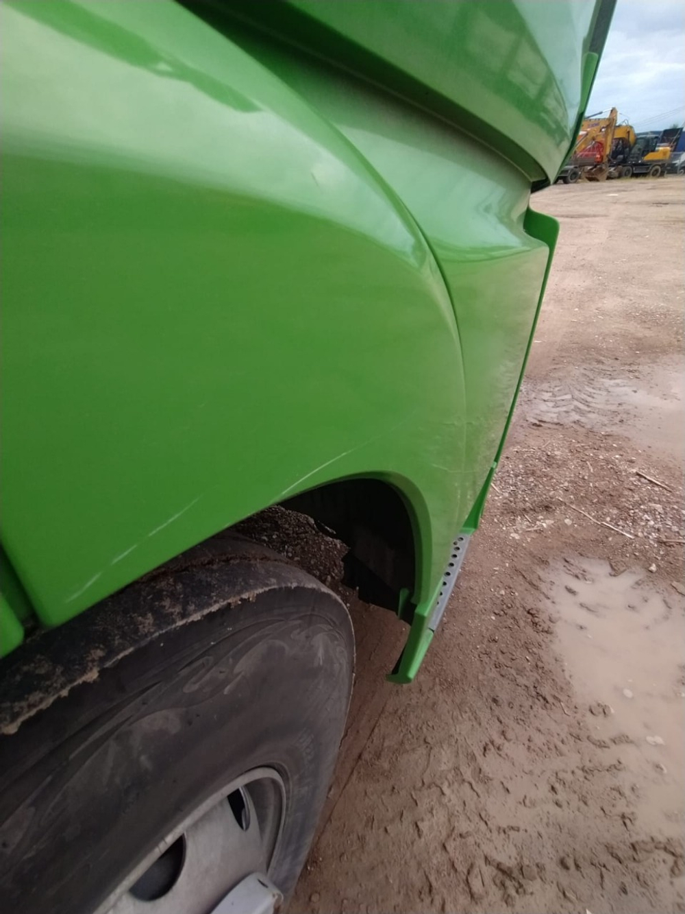 FAW JH6 6x4 Седельный тягач CA4250P25K15T1NE5A80 (Газовый, 12,5 л, 430 л.с., МТ)