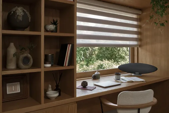 Bowers & Wilkins Zeppelin Pro Edition Space Grey