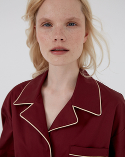 Комплект: рубашка и брюки с кантом бордо