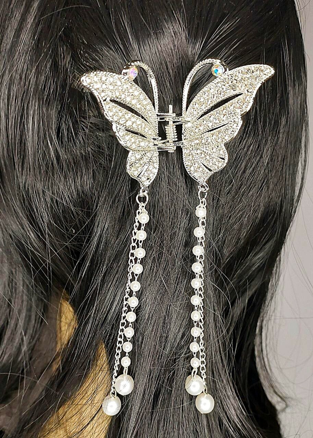 Блестящий краб заколка бабочка для волос. Универсальная.Металлическая. Модерн с  кисточками из страз. Цвет Золото