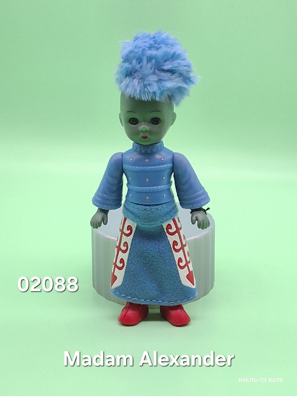 Коллекционная кукла Madam Alexander 02088