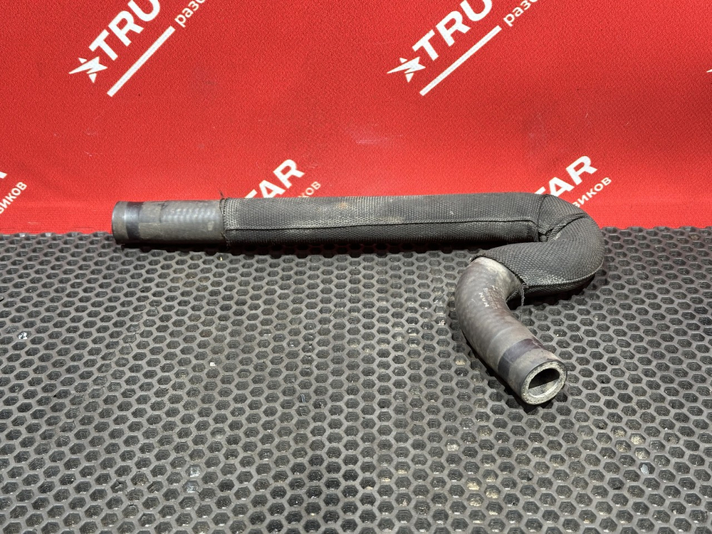 Патрубок отопителя