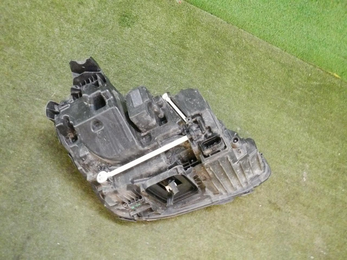 Фара левая Mercedes E W213 (2016-2021) LED