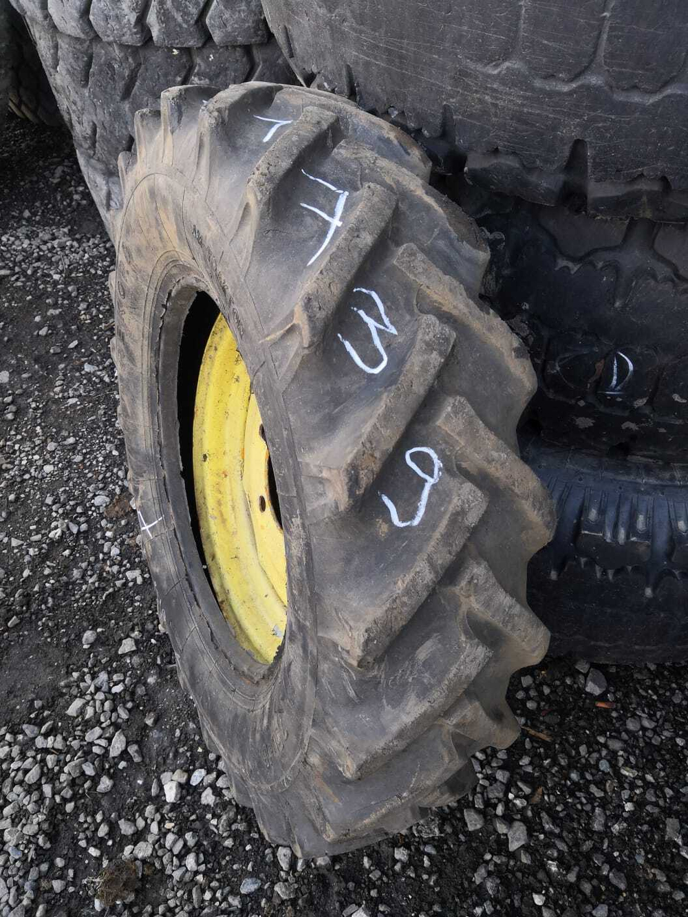7.50-18 Rekord AM-TRAKTOR шина б/у