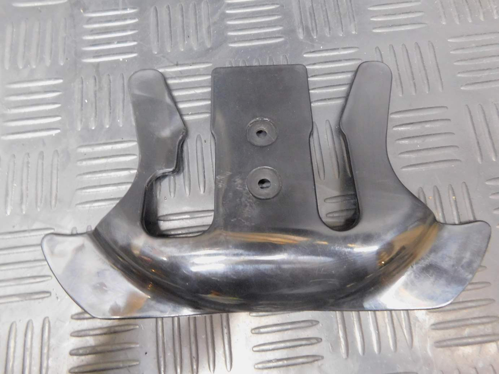 Пластик внутренний Kawasaki ZZR1100 99 14090-1565