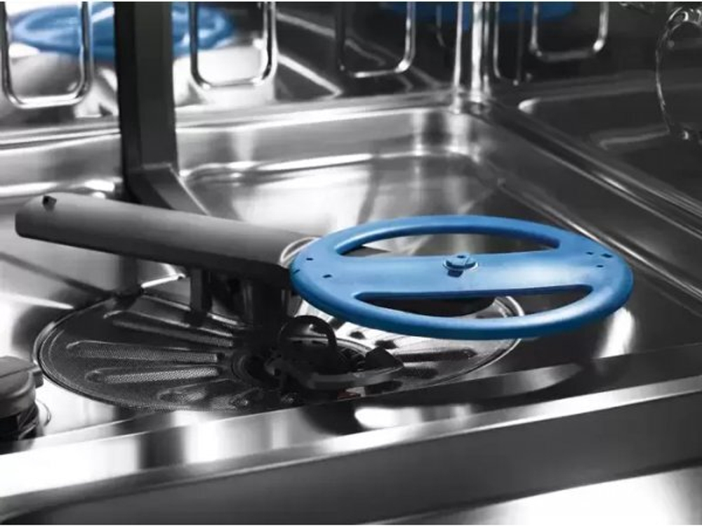 Встраиваемая посудомоечная машина Electrolux EES48200L