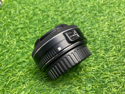 Canon EF-S 24mm 2.8 STM