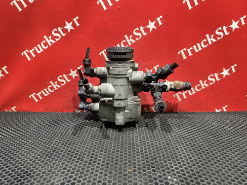 Кран управления тормозами прицепа