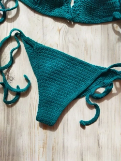 Вязаный купальник