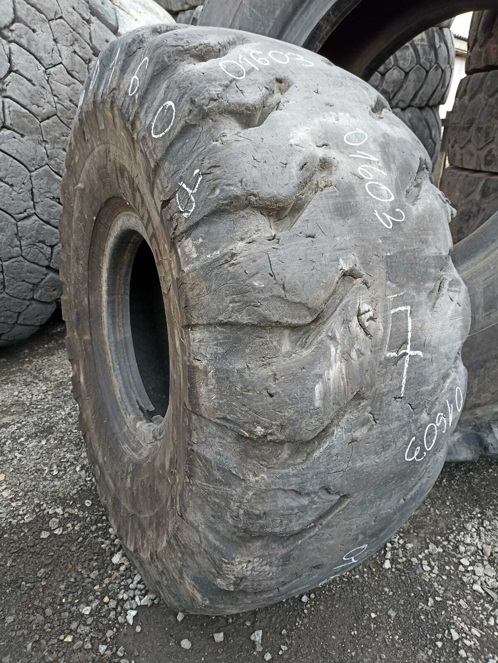 26.5R25 Michelin XMINED2 шина б/у