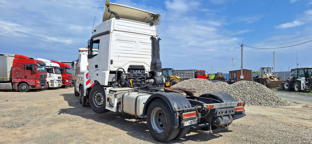 КамАЗ 5490 4x2 Седельный тягач 5490-S5 (Дизель/Газ, 12,0 л, 401 л.с., МТ)