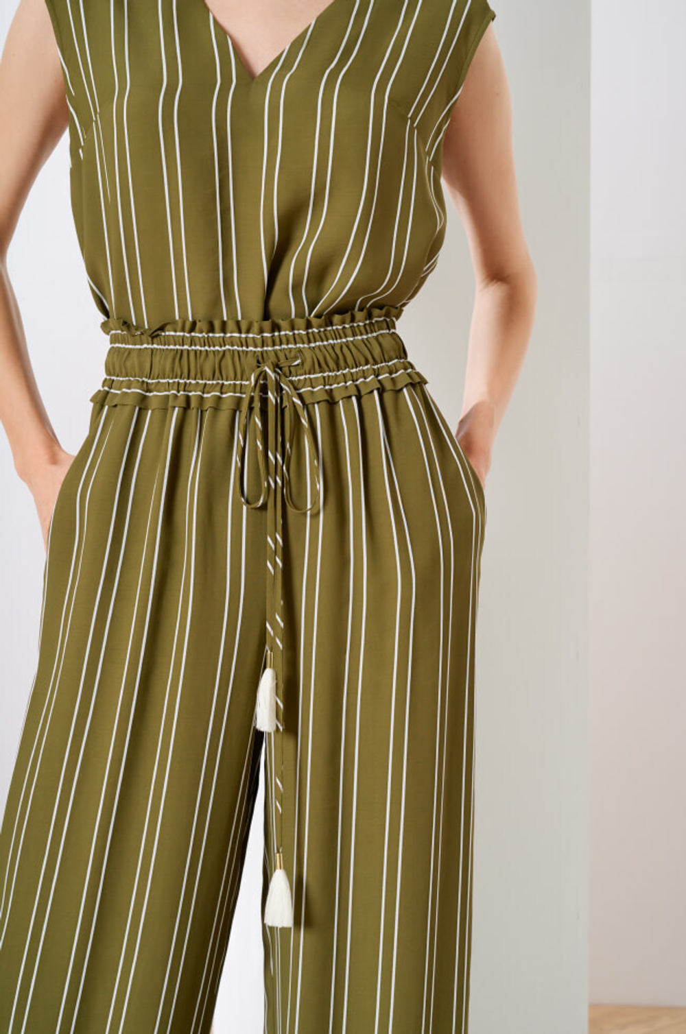 3810 Брюки женские (хаки полоска)