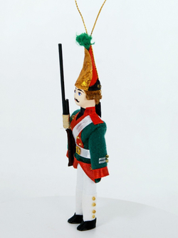 Кукла-подвеска сувенирная Гренадер. Елочная игрушка. Солдатик