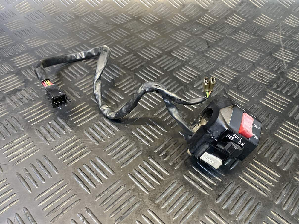 Пульт правый Yamaha V-Max 1200 054603