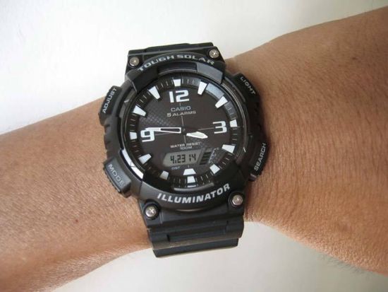 Электронные часы Casio AQ-S810W-1BVDF