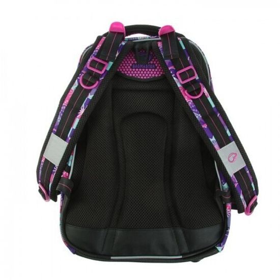 Рюкзак школьный сердце