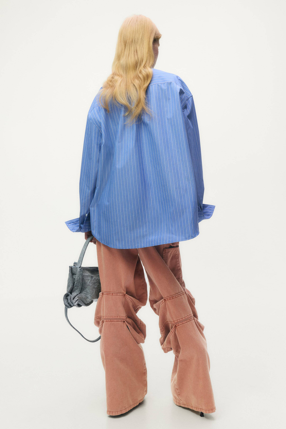 H&M - Glenn Martens Брюки oversize из выцветшего хлопкового твила, розовый