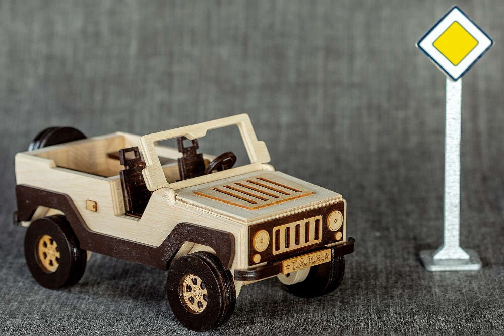Внедорожник Off-Road от TARG - деревянный конструктор, сборная модель, 3d пазл