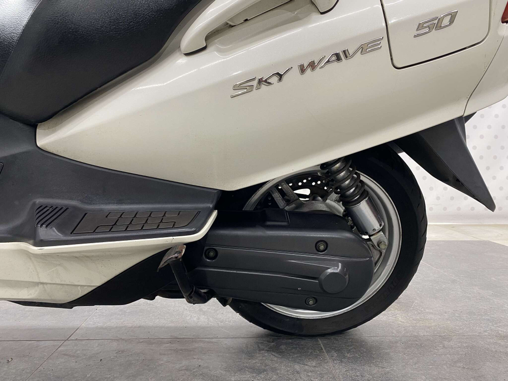 Suzuki Skywave 650 , 2002
