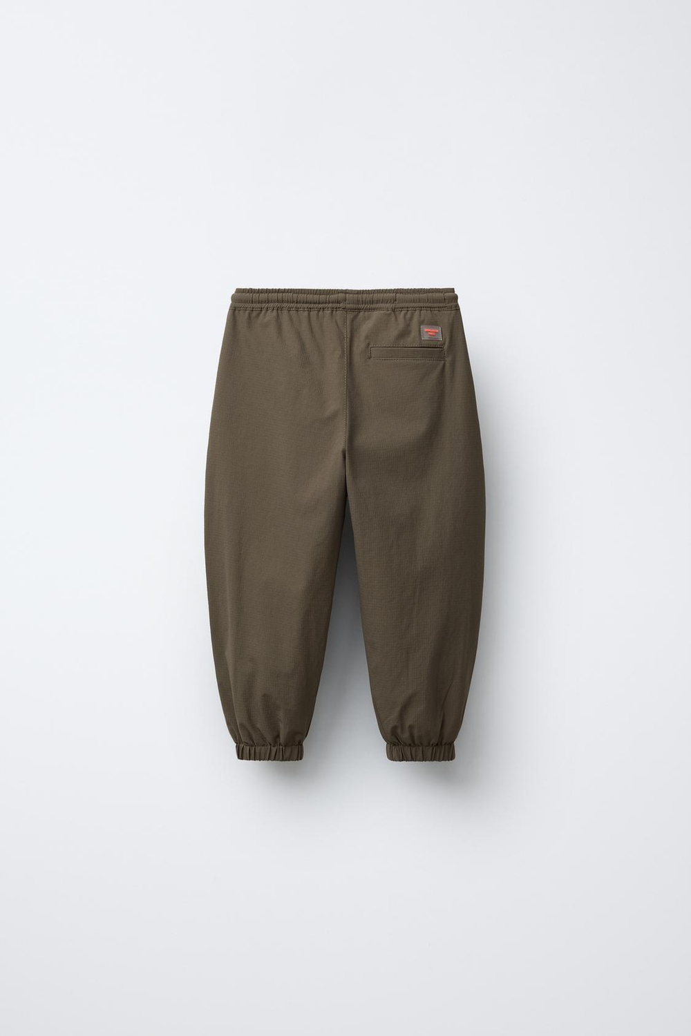 ZARA БРЮКИ-ДЖОГГЕРЫ ИЗ ВЫСОКОТЕХНОЛОГИЧНОЙ ТКАНИ, ХАКИ