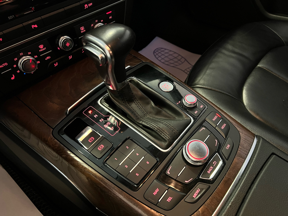Audi A6, 2012 год