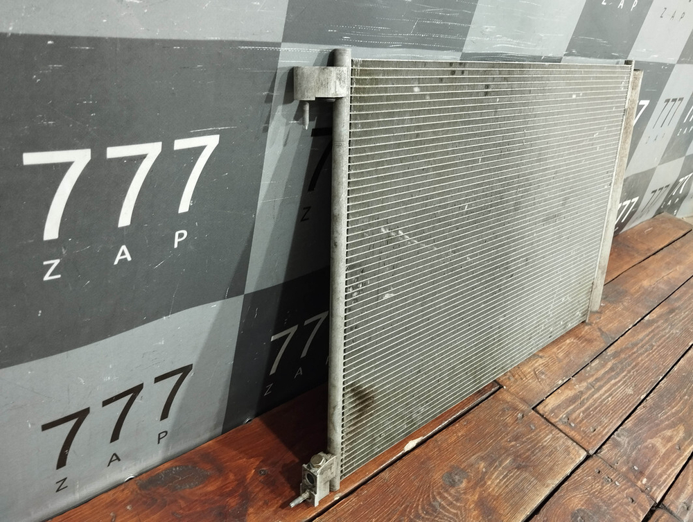 Радиатор кондиционера Mercedes E W213, C W205 БУ Оригинал A0995000454