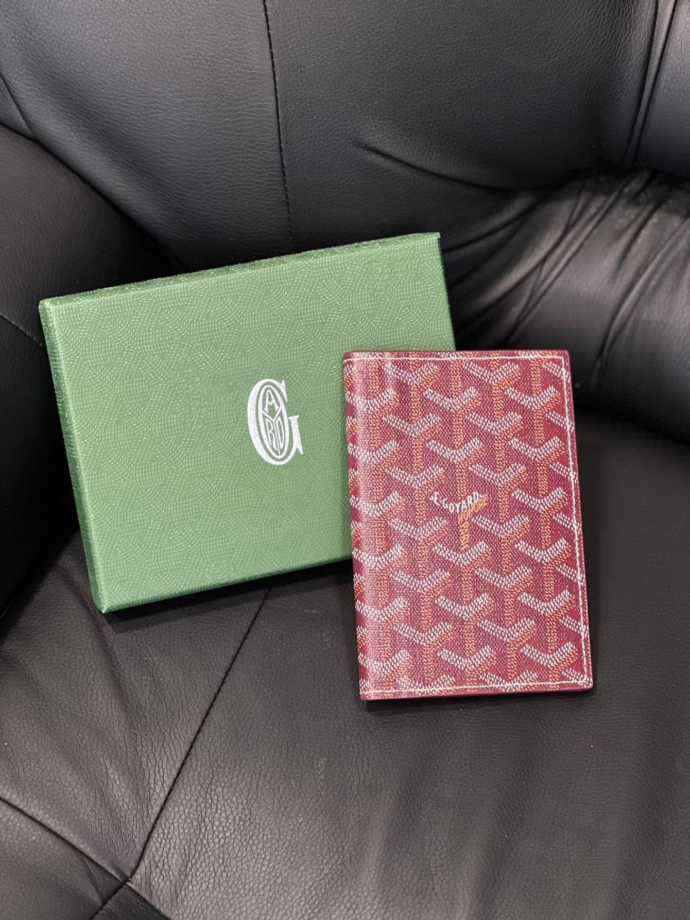 Обложка на паспорт  GOYARD
