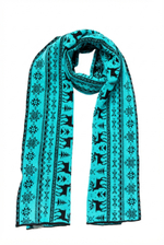 Вязаный шарф черно-бирюзовый с карельскими узорами