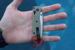 Нож Benchmade 535 Bugout OD Нейлон А+++ - белый клинок BM535ODST