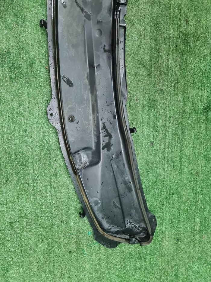 Жабо Mercedes M W164 (2005-2011)