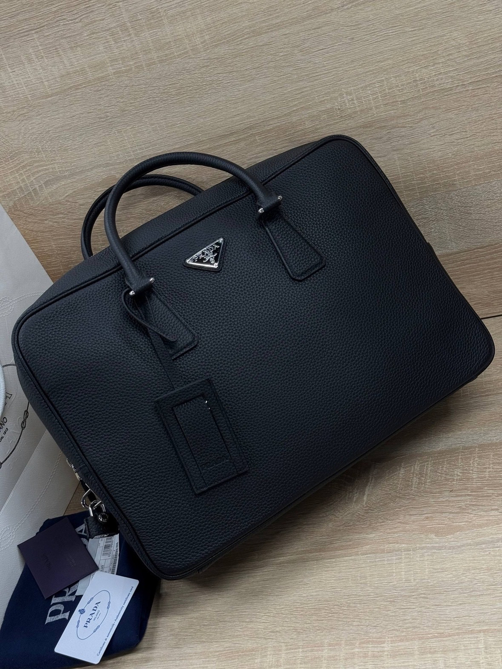 Портфель Prada