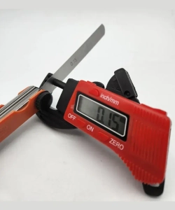 Микрометр электронный цифровой. 0-13 мм, 0,01 мм, синий