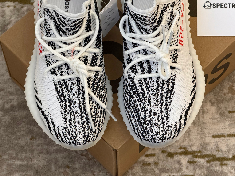 Yееzy Boost 350 V2 Zebra