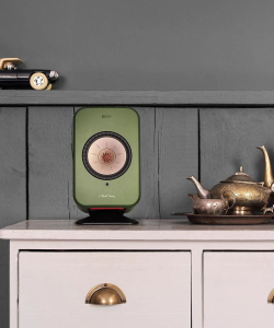 Стойки под акустику KEF P1 Desk Pad Silver