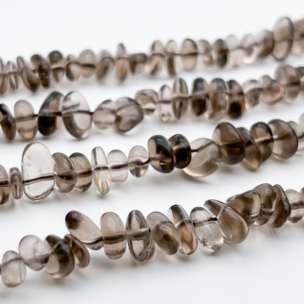 Дымчатый кварц бусины, крошка 4-8 мм, цена за нить 38 см