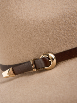 Шляпа из шерсти