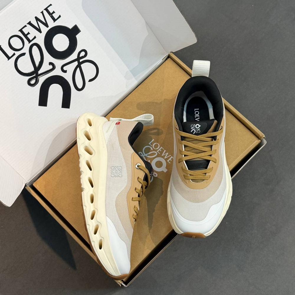 Кроссовки Loewe