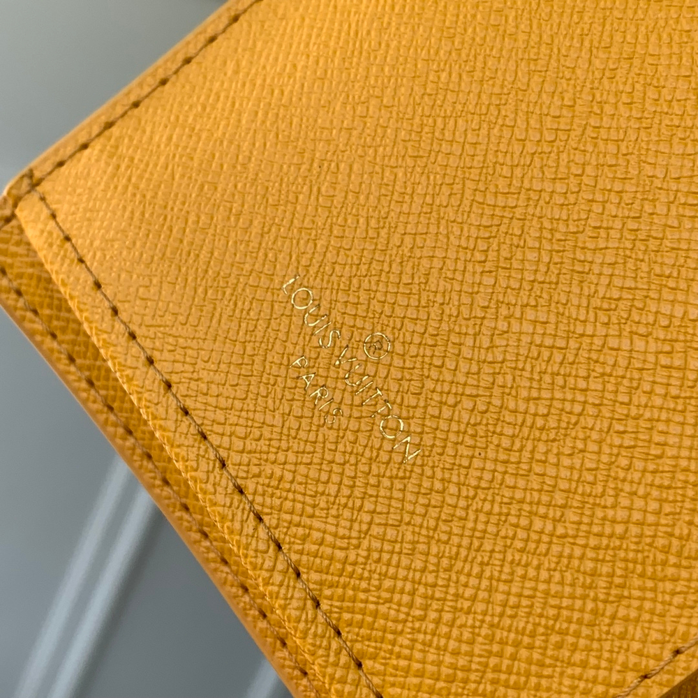 Louis Vuitton Brazza Wallet
