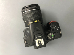 Nikon D5500 kit 18-55mm 1.080 кадров