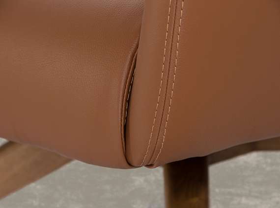 Крутящееся кресло Angel Cerda 5038, коричневая кожа