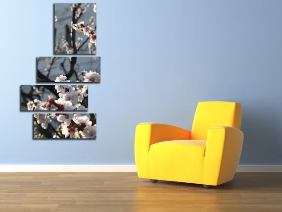 Модульная картина "Цветение абрикоса"