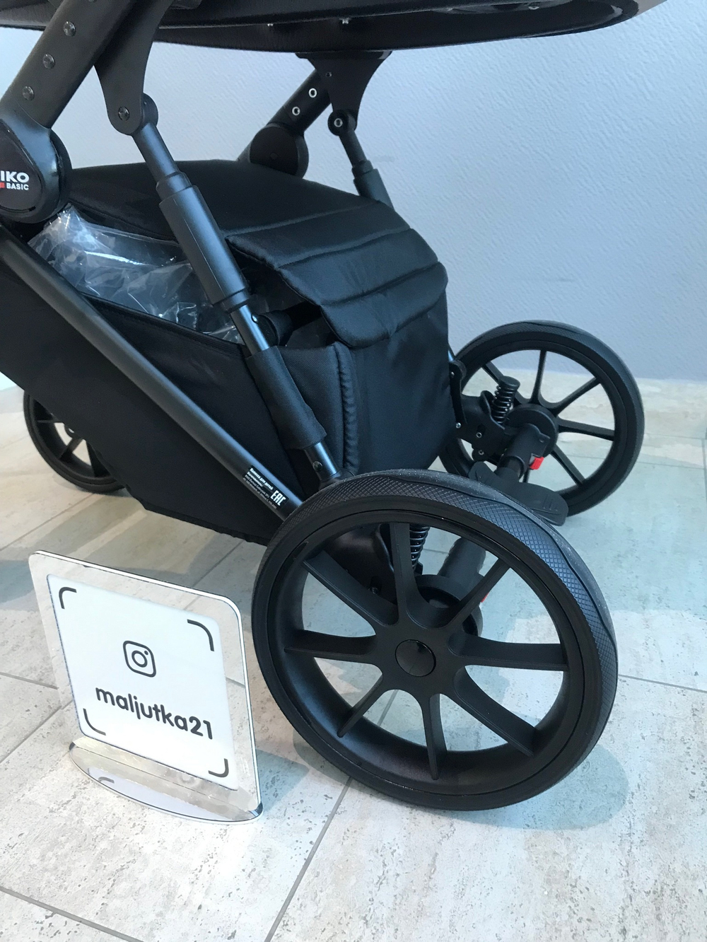 Коляска  MONTANA (2 в 1) (RIKO BASIC) 02 бежевый