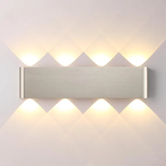 7106/8WL HIGHTECH ODL26 Настенный светильник матовый никель/металл IP20 LED 8W 3000K 220V MAGNUM
