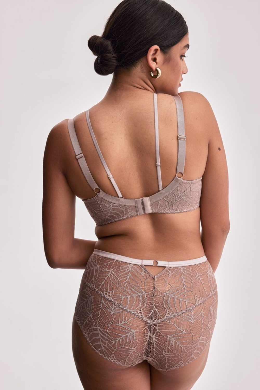 Бюстгальтер Denver с шитыми чашечками на косточках (Размер: 80F) (Цвет: кофейный)