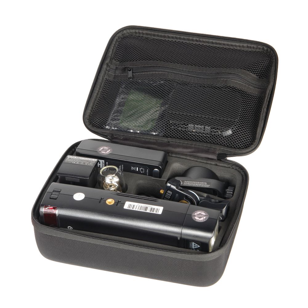 Вспышка аккумуляторная Godox Witstro AD200Pro