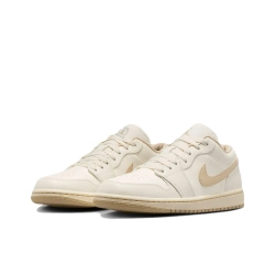 Женские кроссовки Air Jordan 1 Low 'Sail Pale Ivory' DC0774-112