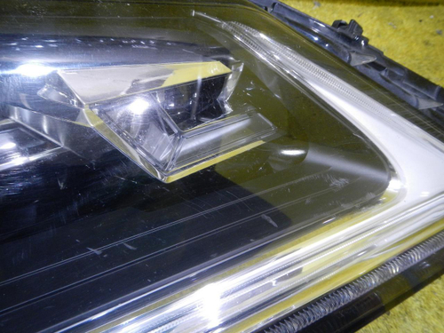 Фара правая Lexus LX 3 (2015-2022) Full LED
